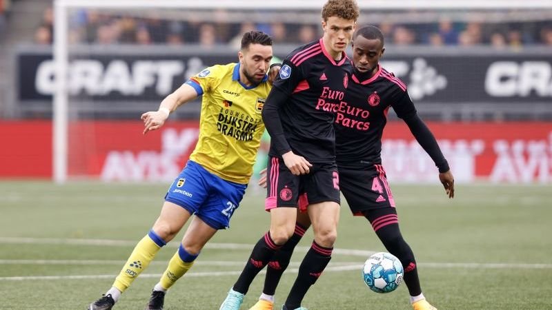 feyenoord-brengt-contractnieuws-wieffer-tekent-bij