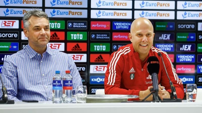 feyenoord-wil-vijf-keer-zo-veel-voor-slot-als-ajax-voor-ten-hag-kreeg