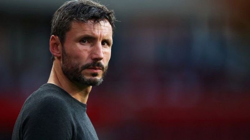 'Mark van Bommel mogelijk nieuwe trainer van Bundesliga-club'