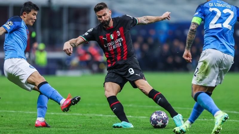 pak-mooie-odd-als-napoli-alsnog-volgende-ronde-bereikt