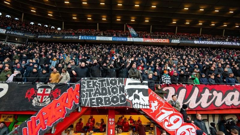 Topper tussen Twente en Feyenoord: Dit valt er te verdienen bij de wedkantoren