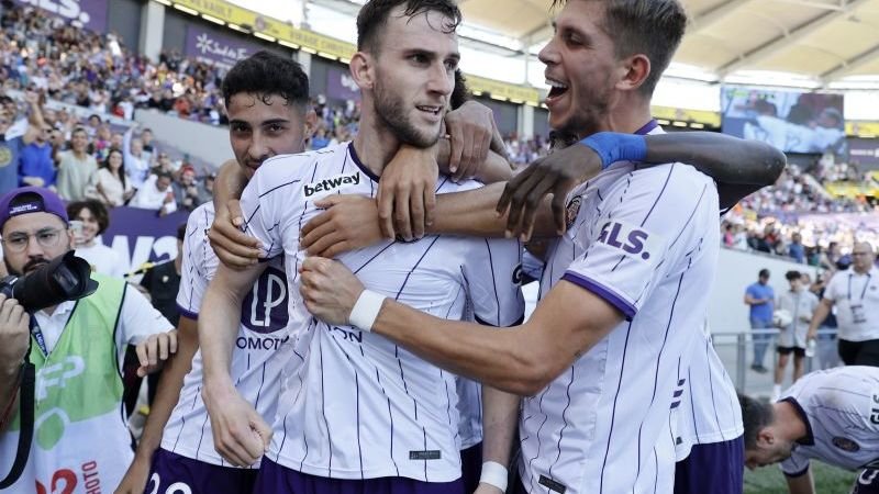 van-den-boomen-naar-ajax-spierings-spreekt-met-psv