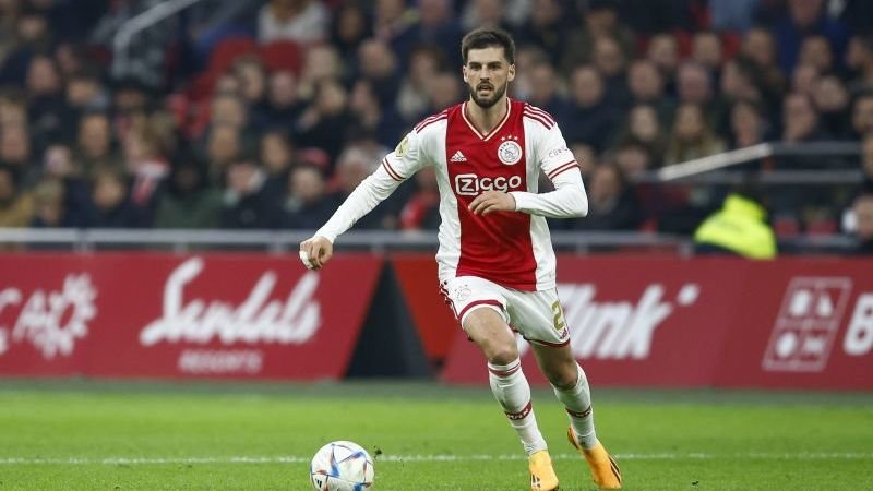 vertrekt-grillitsch-na-een-jaar-bij-ajax-duitse-interesse