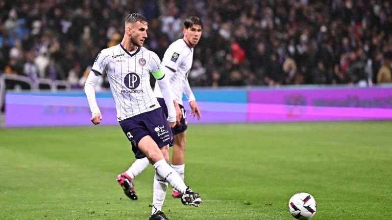 Waarom Van den Boomen Engeland en Duitsland links liet liggen voor Ajax